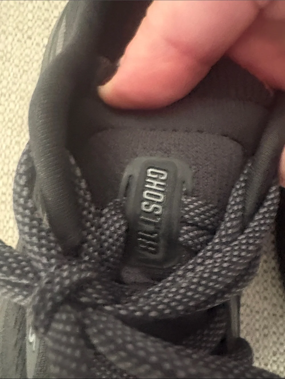 Women’s Brooks Ghost 18 size 7